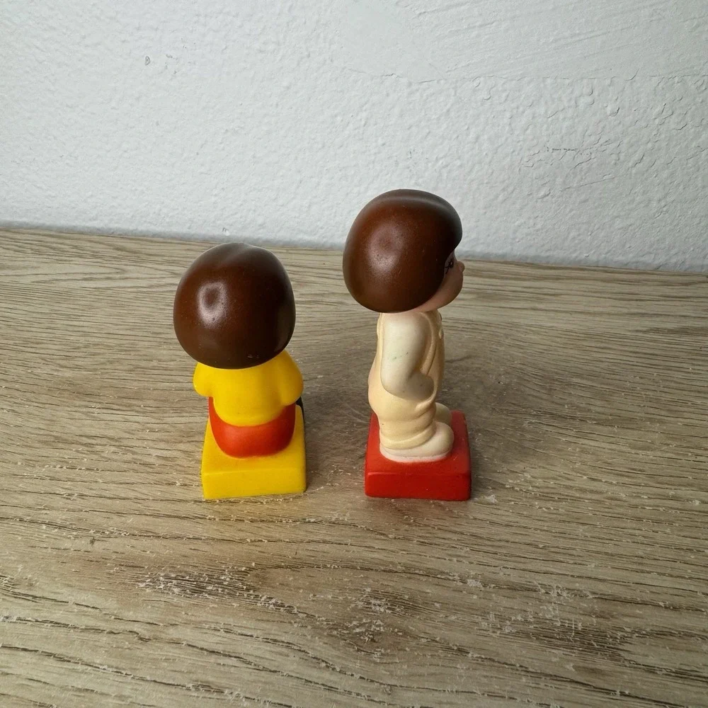 Lot of 2 Vintage‎ 1980's TYCO Brick Block People Rubber Building Vinyl Figures